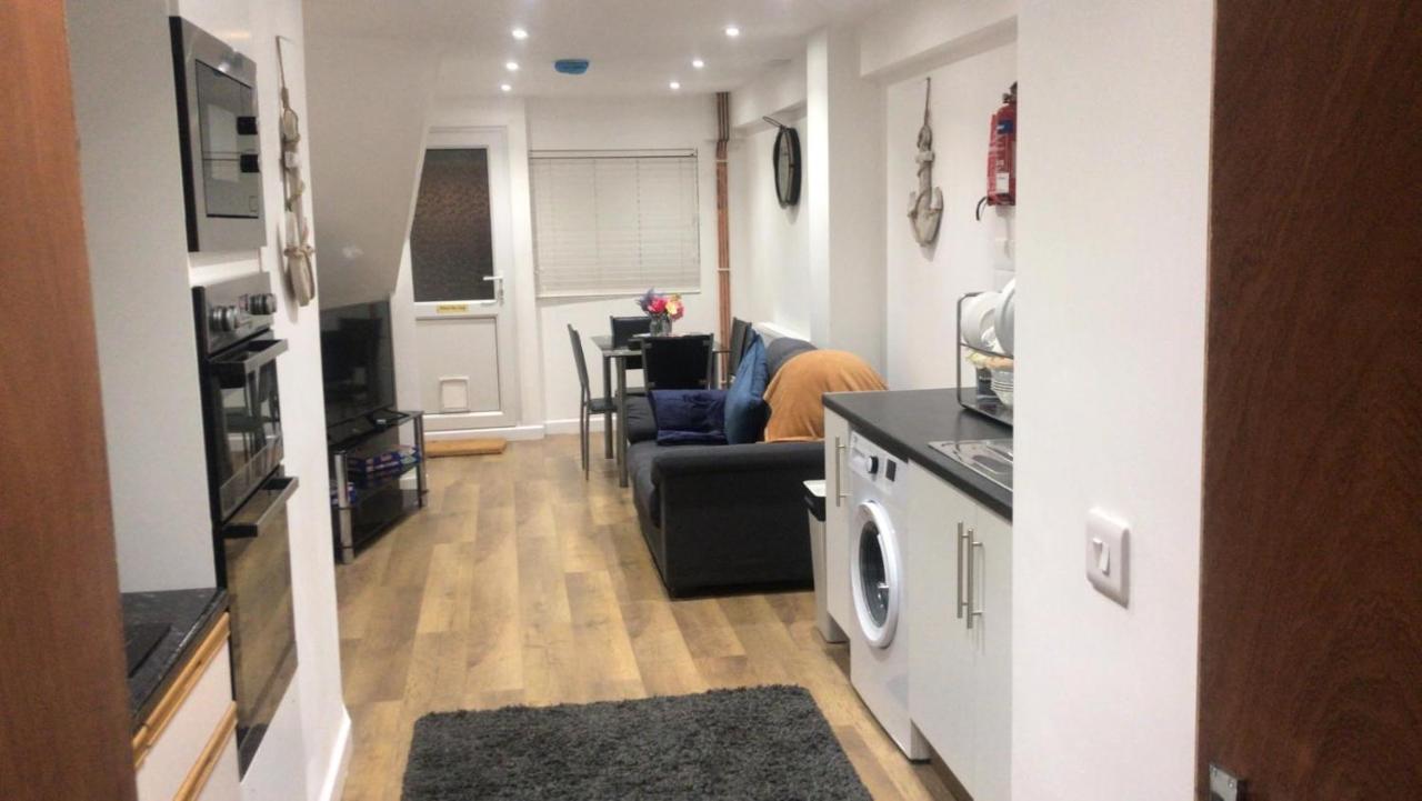 Teign Treasure Trove 1Bed Groundfloor 2Mins 2Beach Lägenhet Teignmouth Exteriör bild